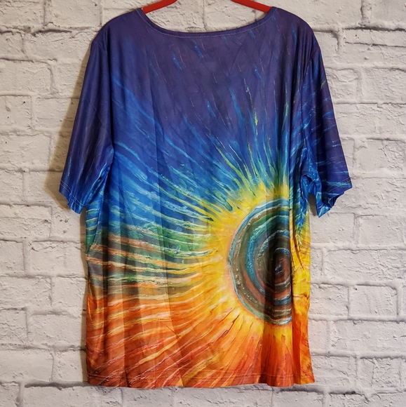 🎁🎁🆕 Starburst Tee Shirt - Picture 3 of 4